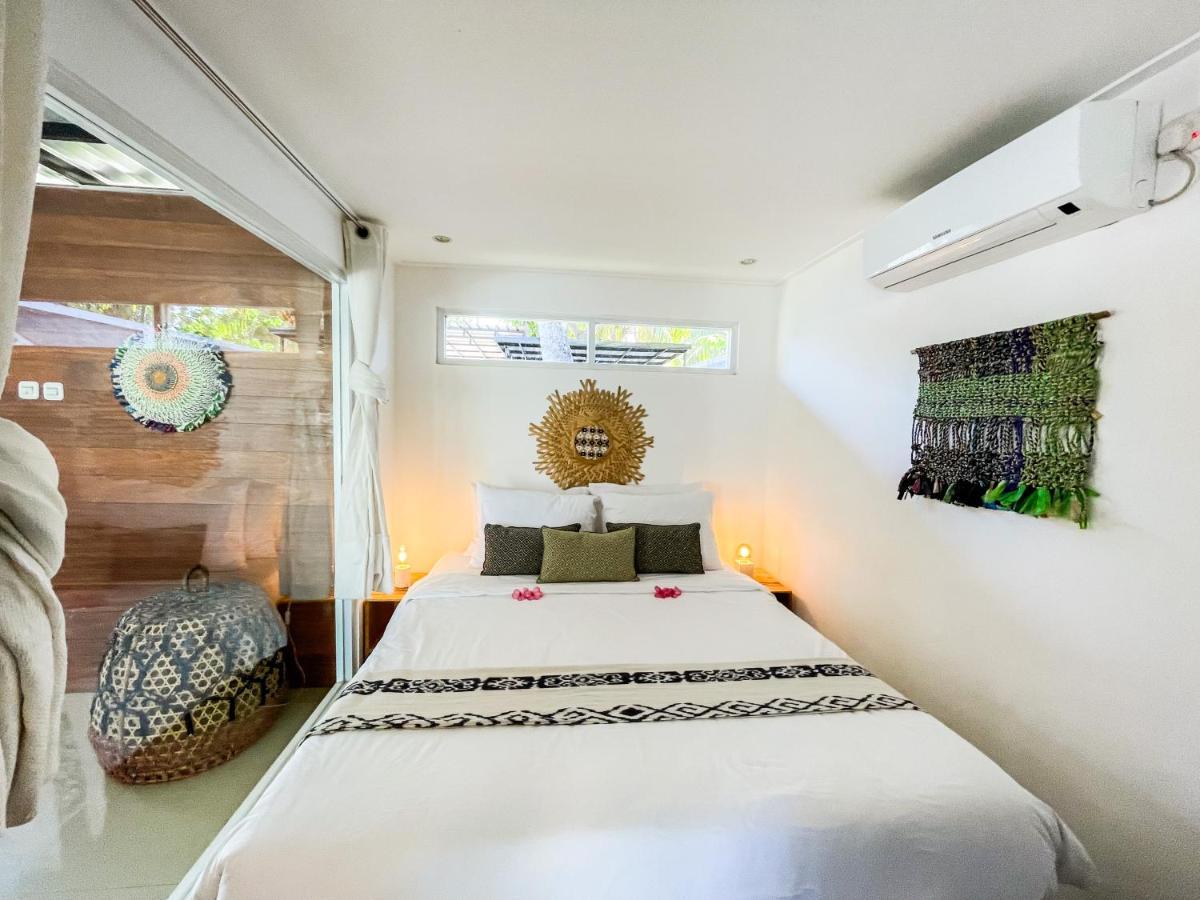 Villa Kotak Surfers Escape Reopening Rates Apply Now Селонг-Беланак Экстерьер фото