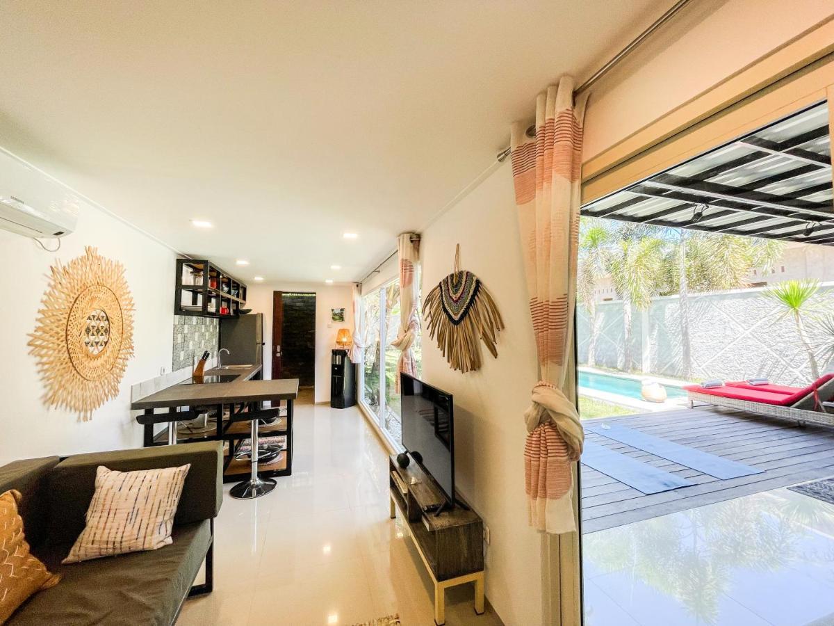 Villa Kotak Surfers Escape Reopening Rates Apply Now Селонг-Беланак Экстерьер фото