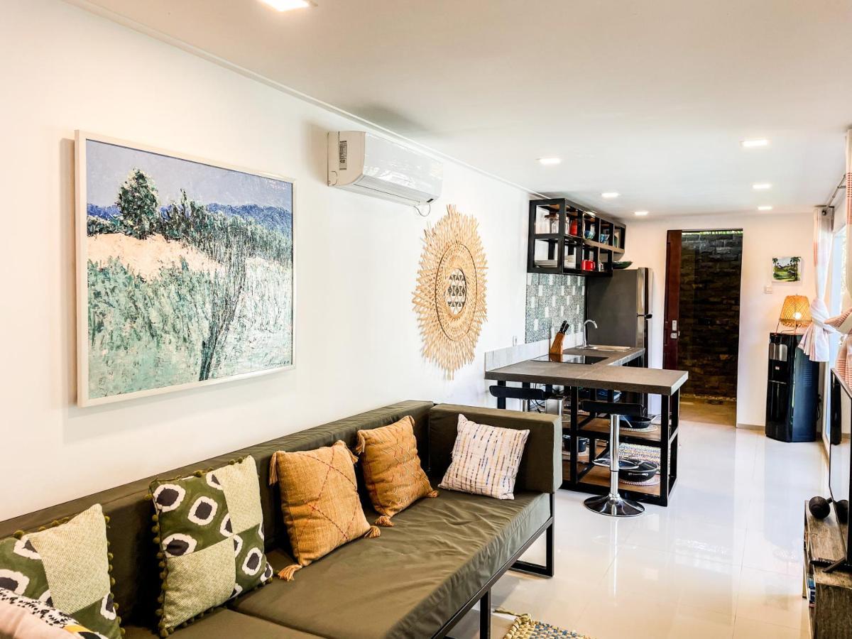 Villa Kotak Surfers Escape Reopening Rates Apply Now Селонг-Беланак Экстерьер фото